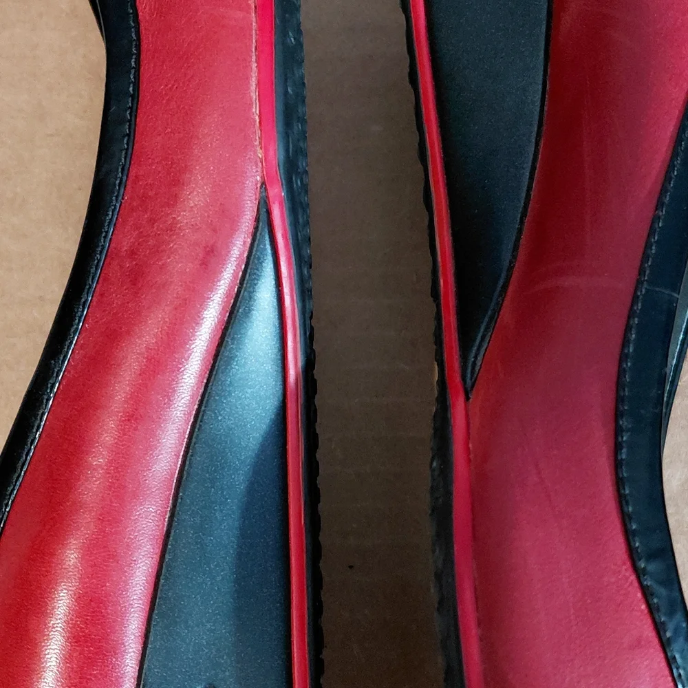 Cole Haan Women's Red and Black Flats - Picture 5 of 10